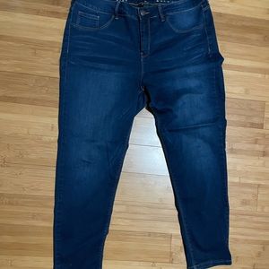 Sound/Style Skinny Jeans